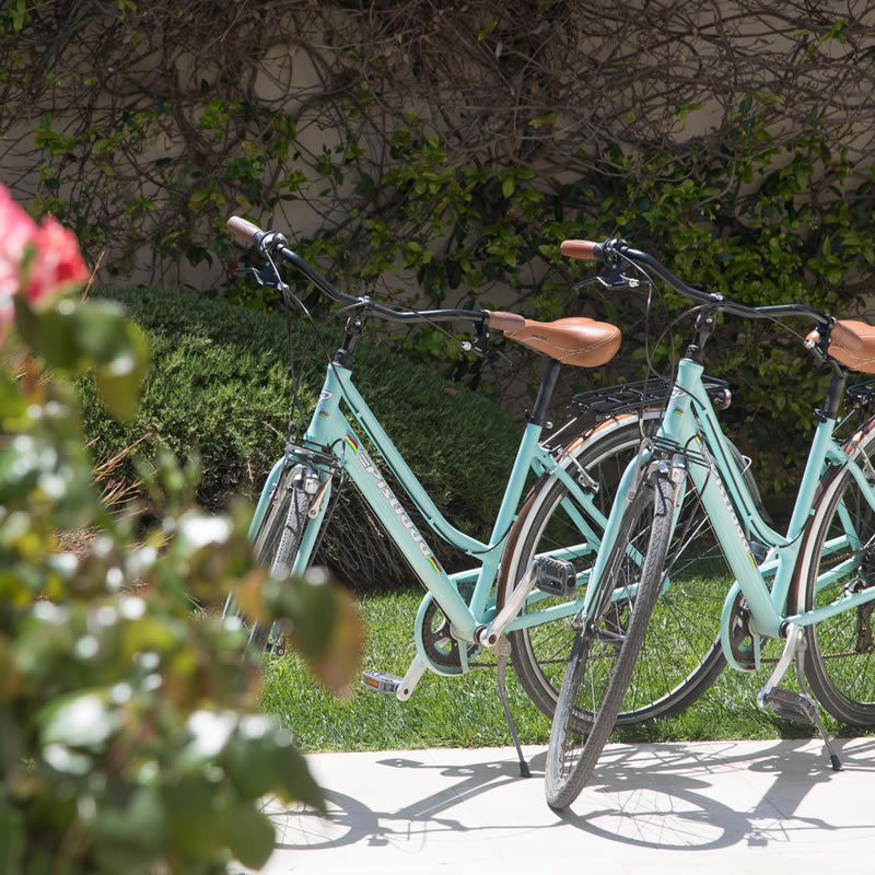 nautilus hotel cagliari poetto biciclette